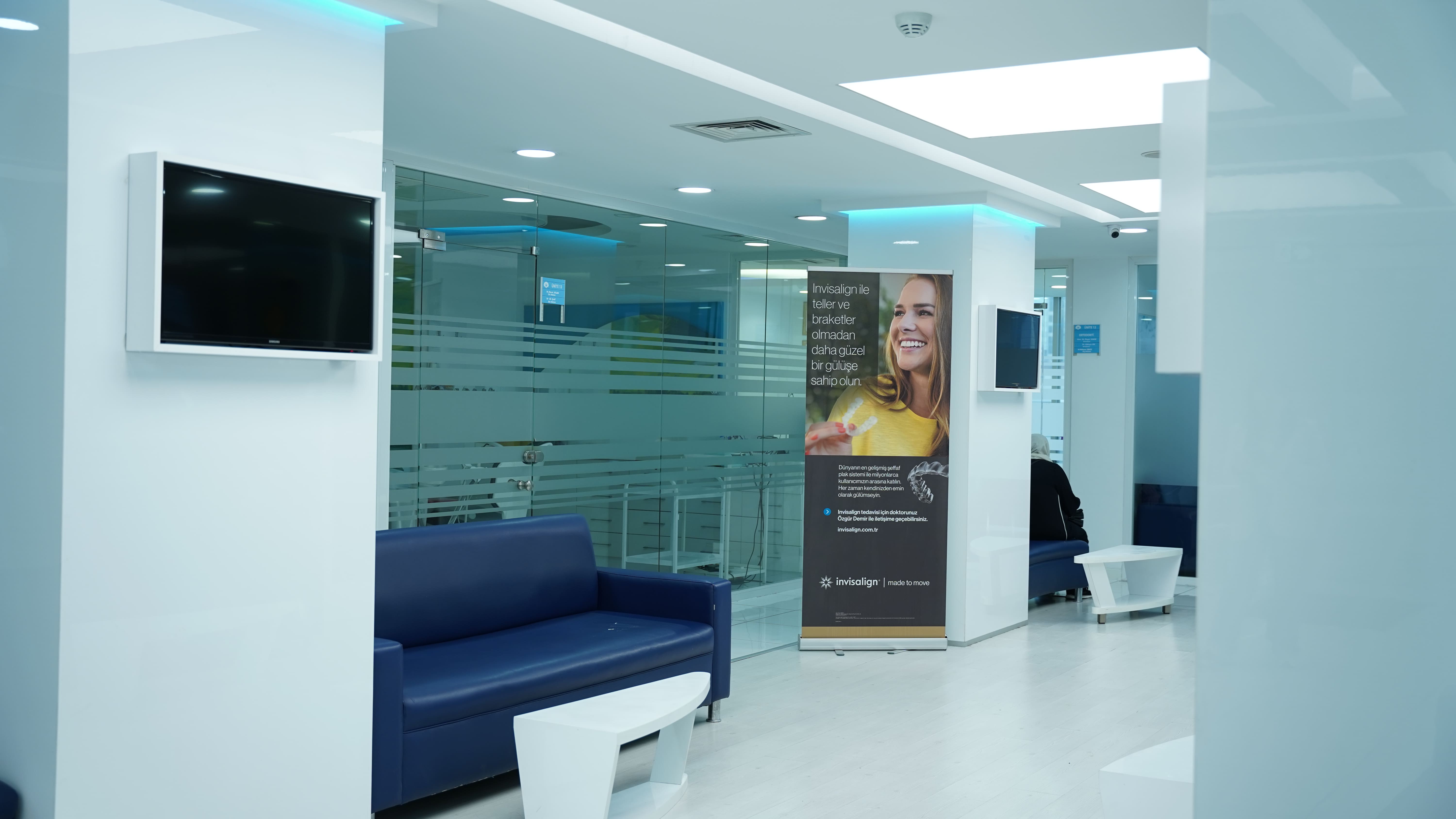 Why Are Dental Implants in Turkey Cheaper